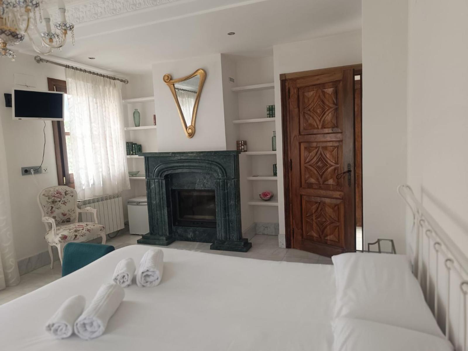 Suite Comares กรานาดา ภายนอก รูปภาพ